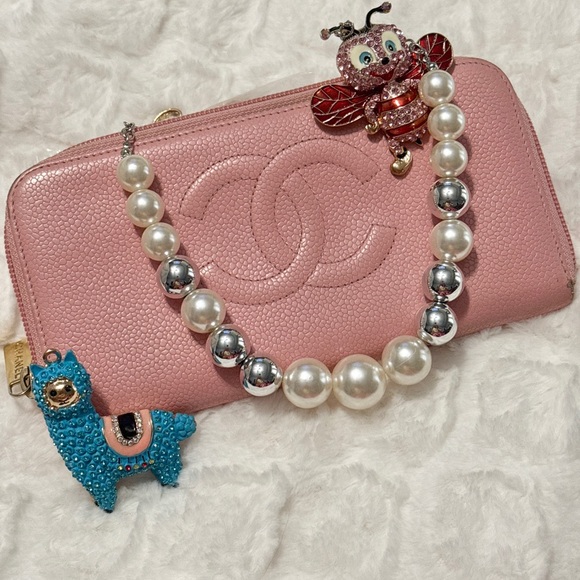 Chanel CC ZIP AROUND Caviar Leather Wallet WEEKEND SALE ONLY - Picture 1 of 15